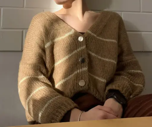 [10004] Pull Laine Modateka